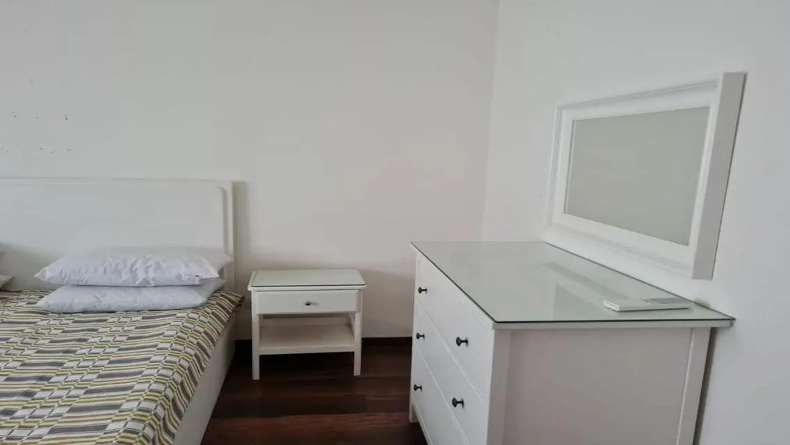 Luxury Apartment for Sale with Lakeside View