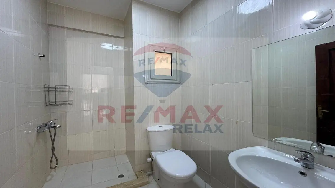 Luxury Villa with Sea View in Prime Location
