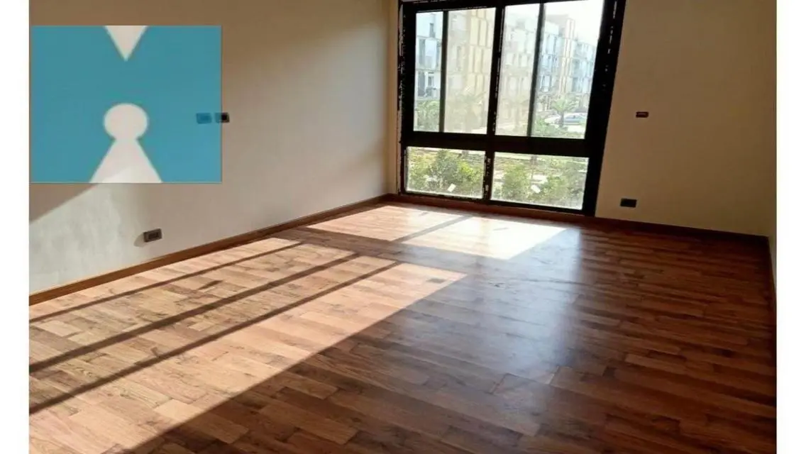 Stunning Apartment with Exceptional Features in MASTER-KEY-2017-20