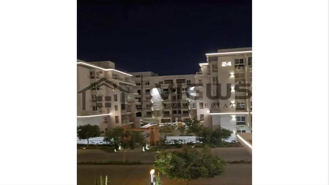 Luxury Apartment with Lake View in I-City