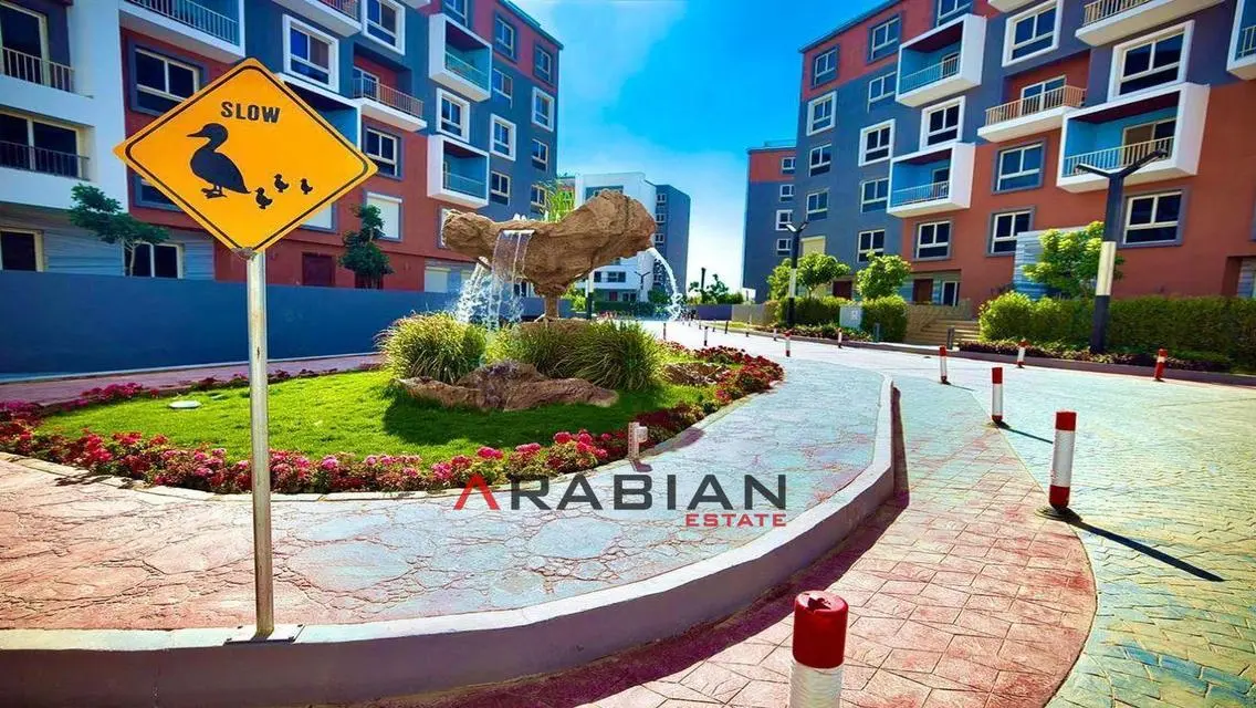 شقة فاخرة مع إطلالة رائعة على البحيرات تصلح لعائلتك