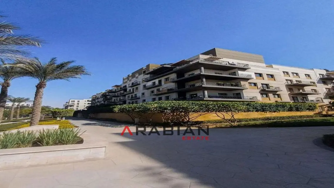 فيلا رائعة للبيع بمساحة واسعة ووسائل راحة فاخرة