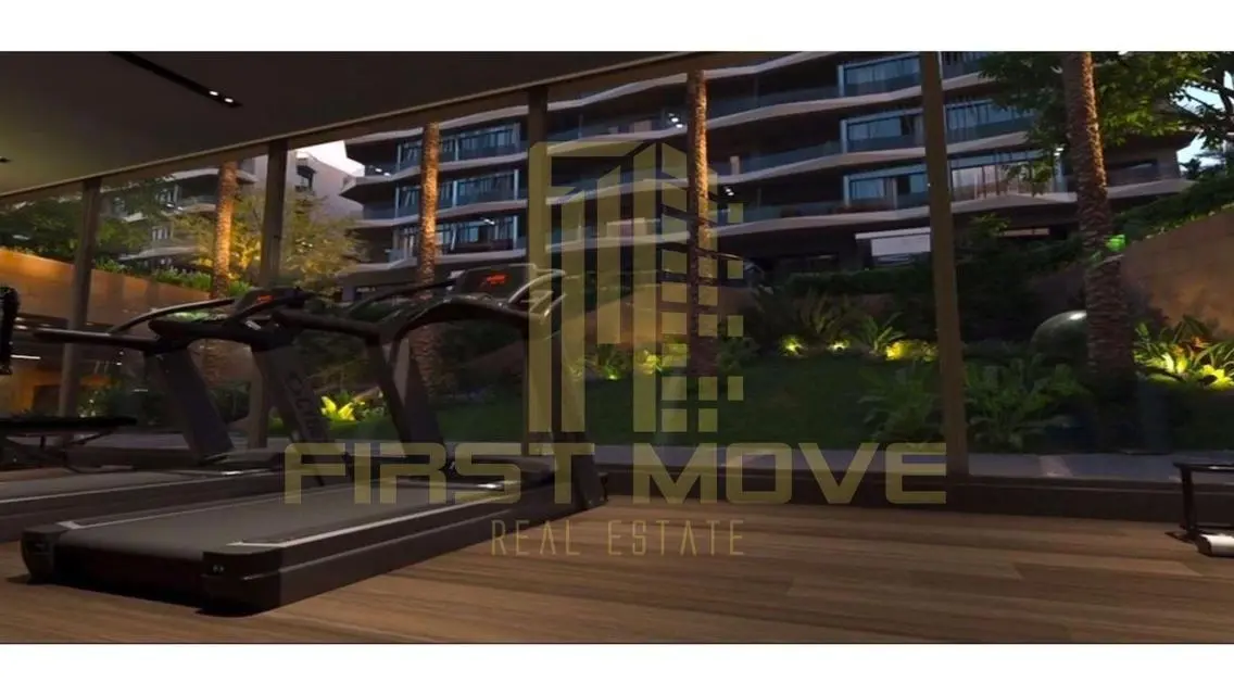 Apartment in Hyde Park Golden Square