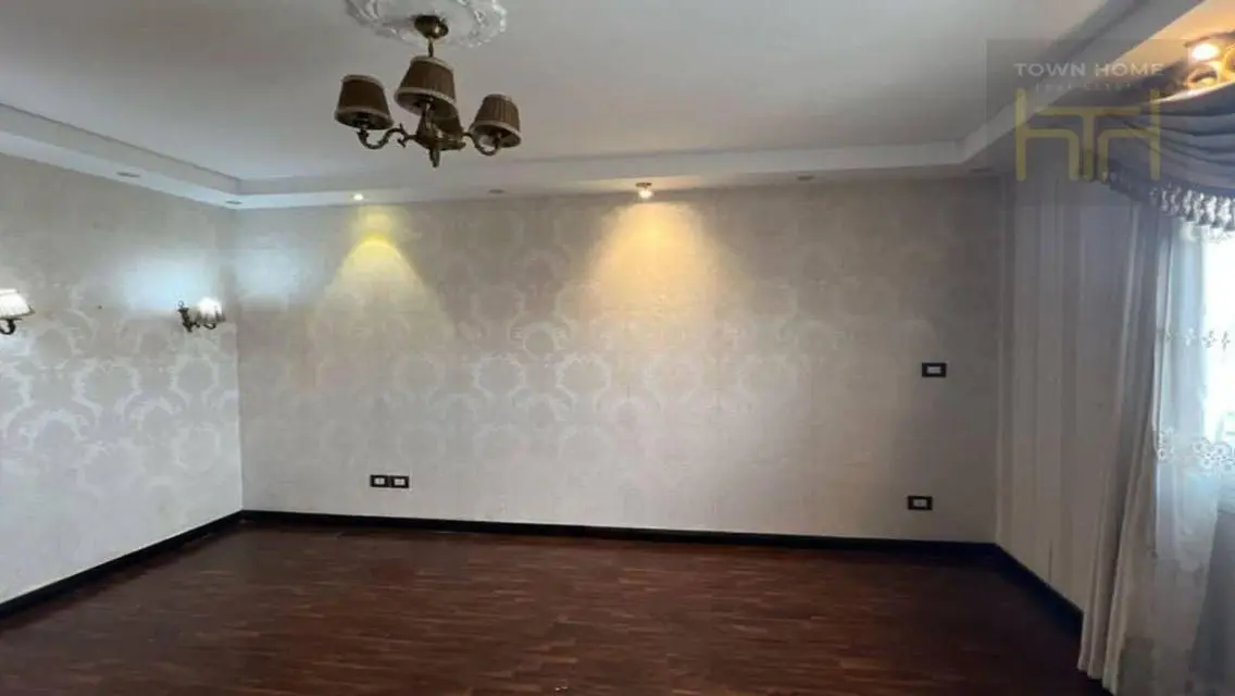 Luxury Apartment with Spacious Design in Prime Location
