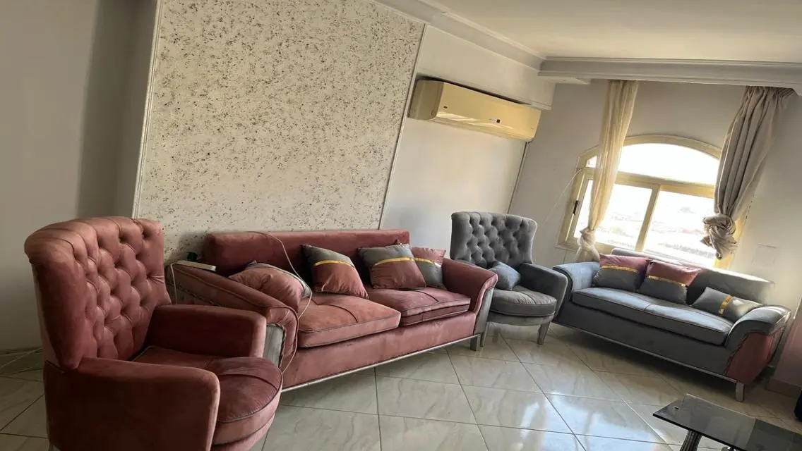 Comfortable Apartment for Rent with Balcony