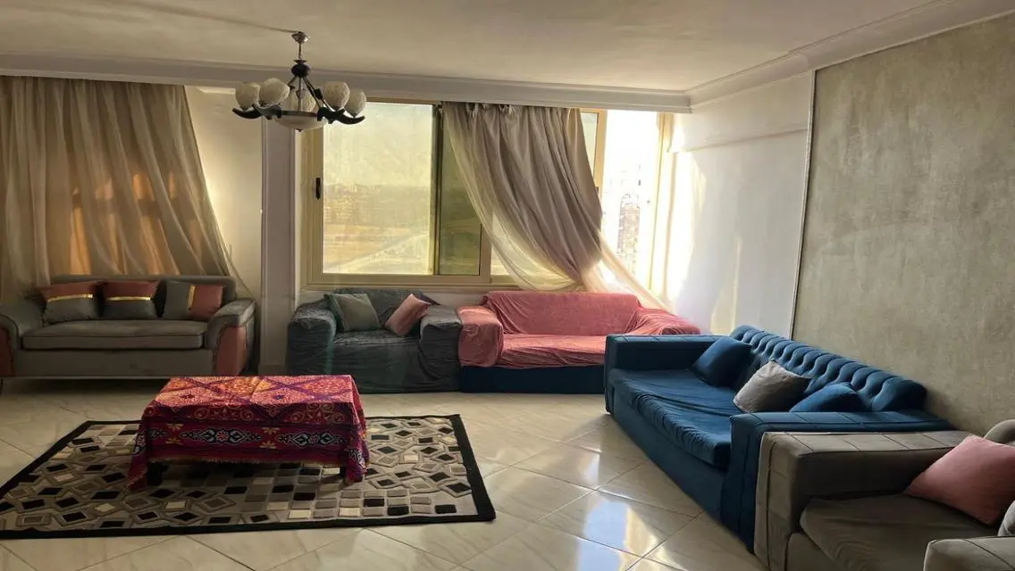 Comfortable Apartment for Rent with Balcony