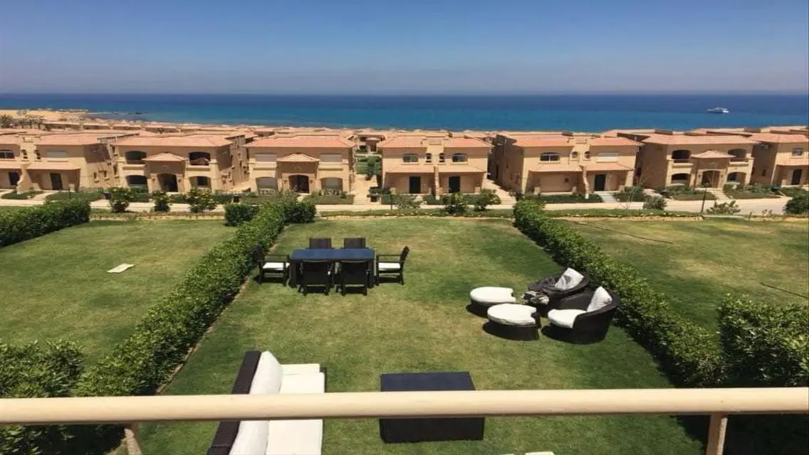 Luxury Villa with Sea View in La Vista 6