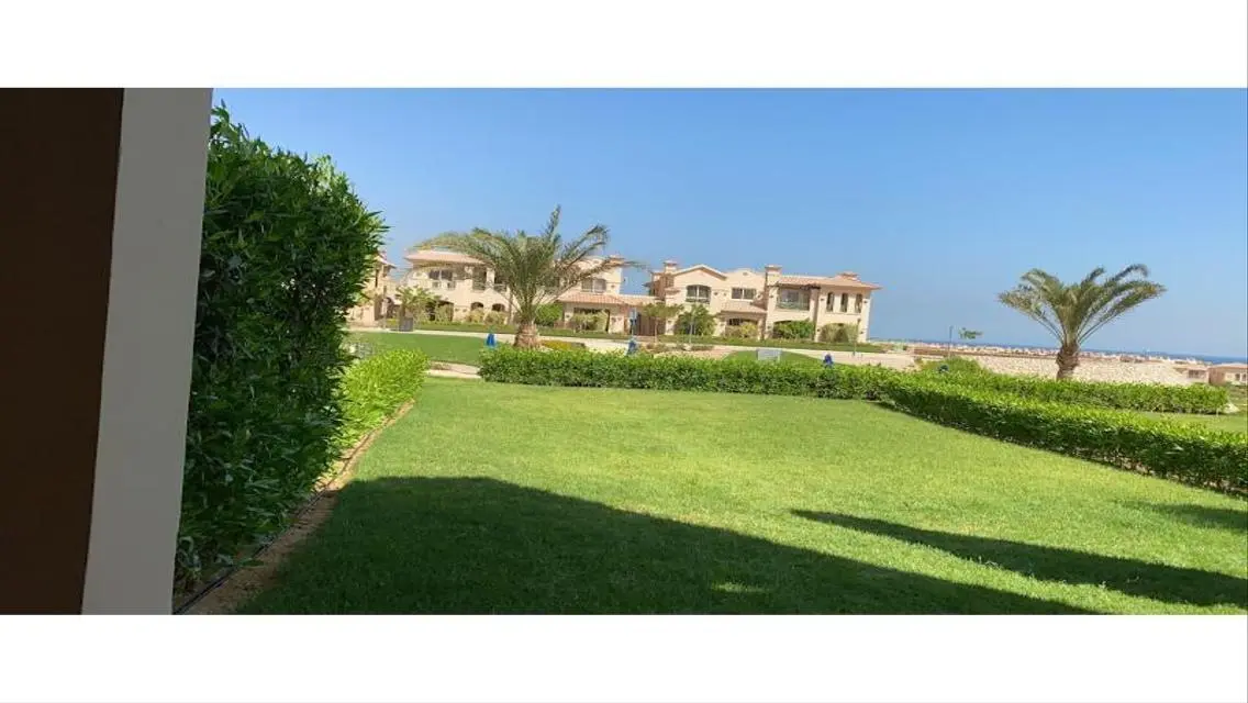 Luxury Villa with Sea View in La Vista 6