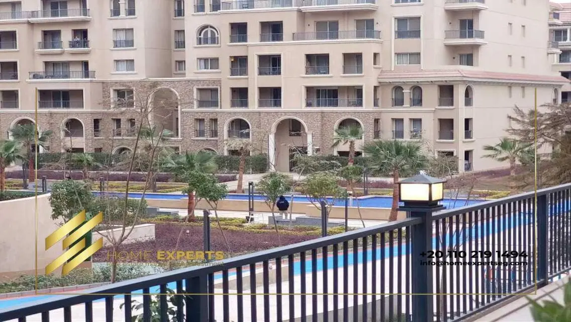 Stunning Apartment with a Great View and Pool