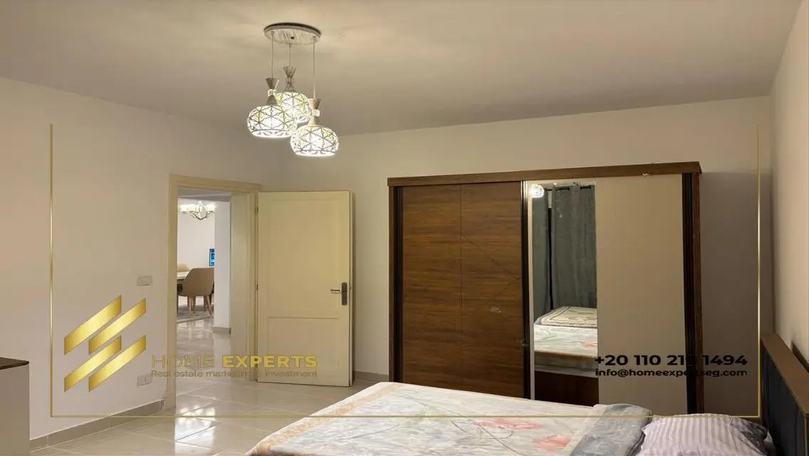 Spacious Apartment for Sale - 1623 m²