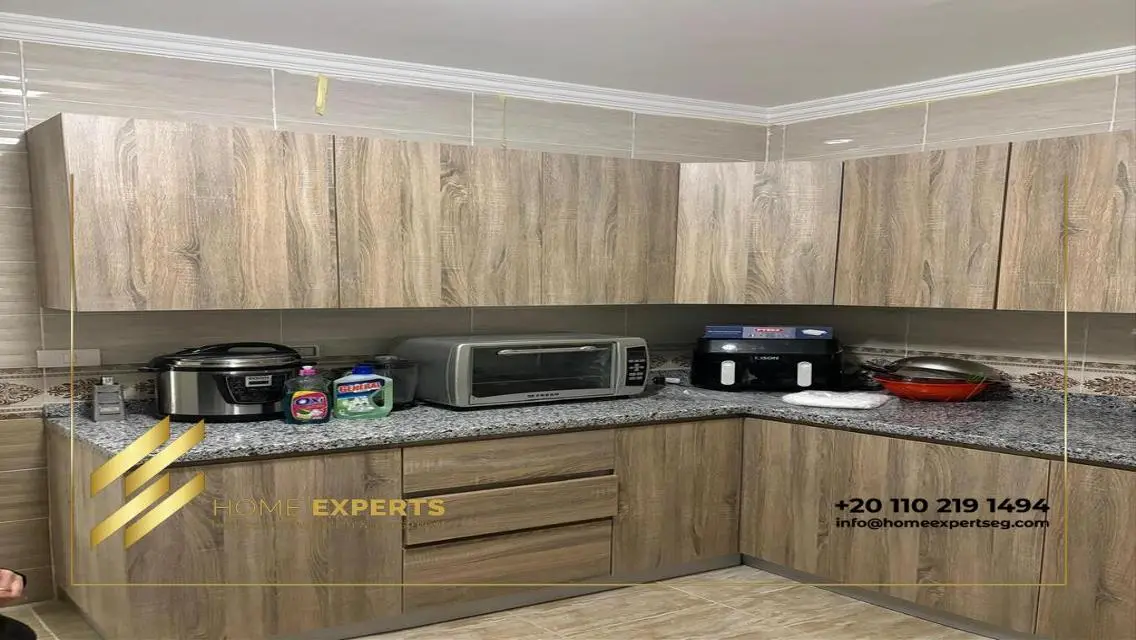 Spacious Apartment for Sale - 1623 m²
