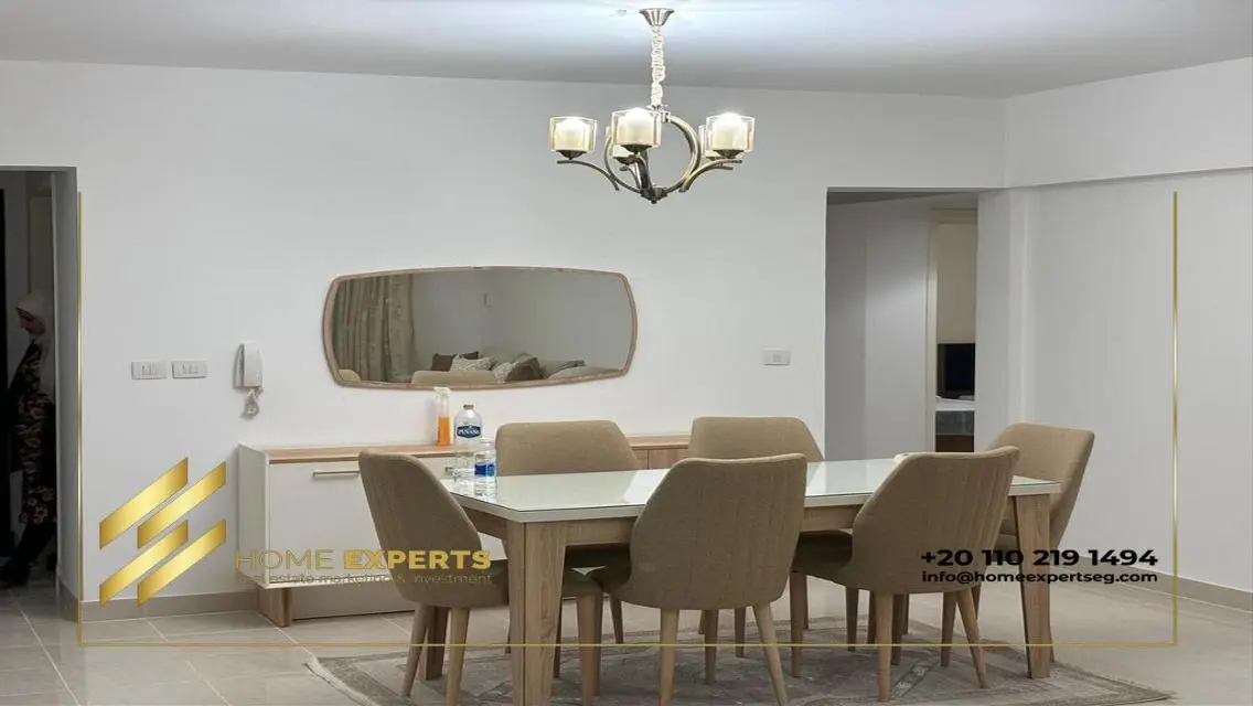 Spacious Apartment for Sale - 1623 m²