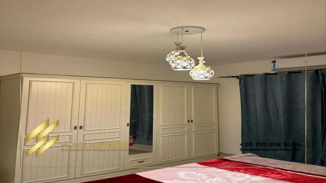 Spacious Apartment for Sale - 1623 m²