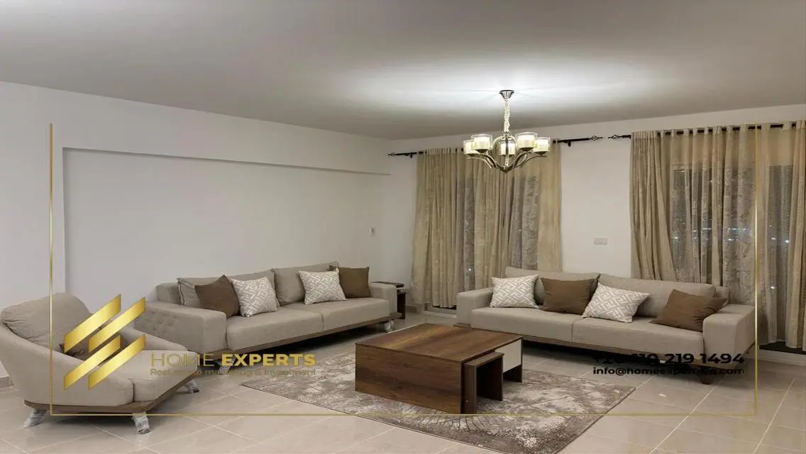 Spacious Apartment for Sale - 1623 m²