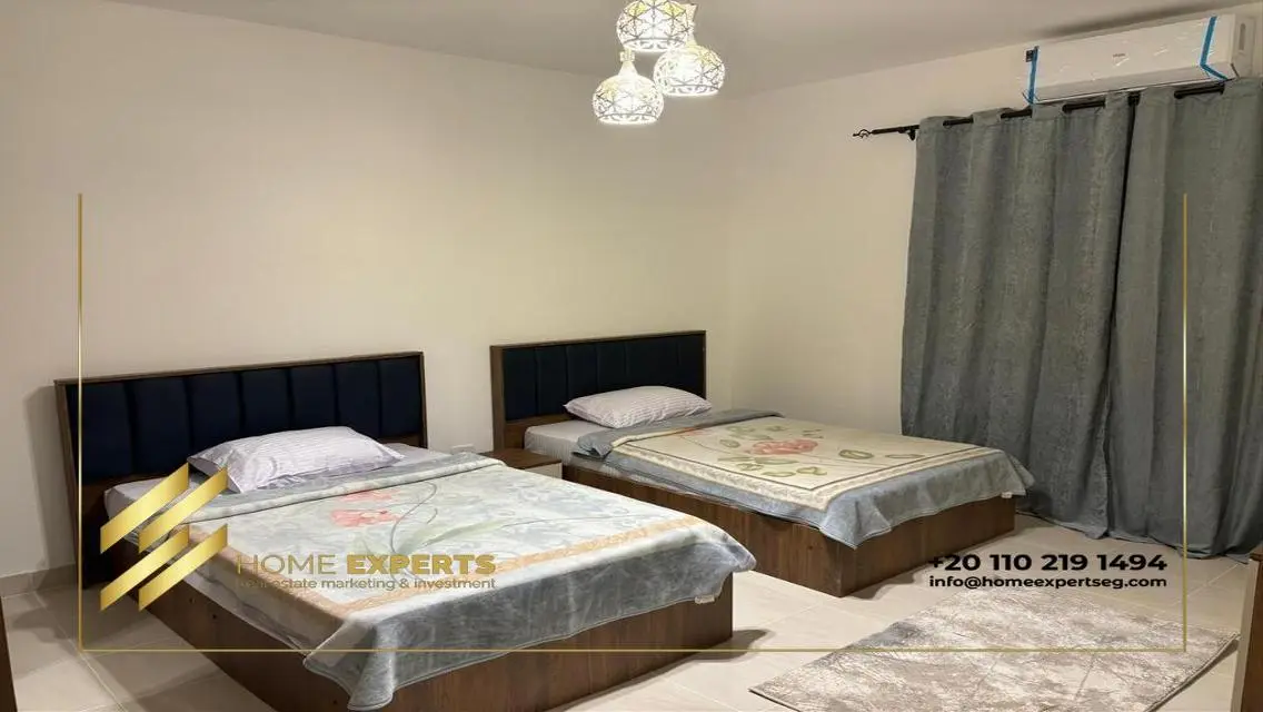 Spacious Apartment for Sale - 1623 m²