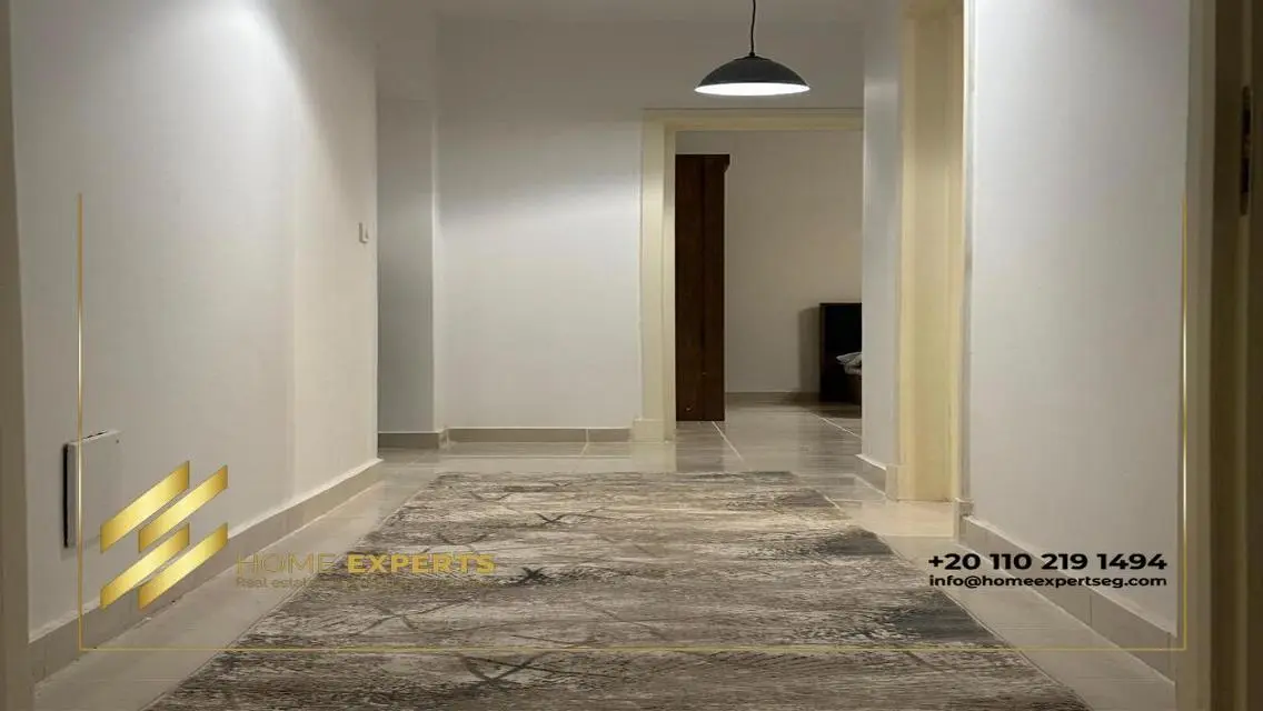 Spacious Apartment for Sale - 1623 m²