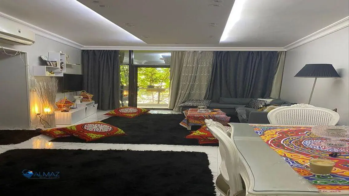 Luxury Apartment with Balcony and Security Guard