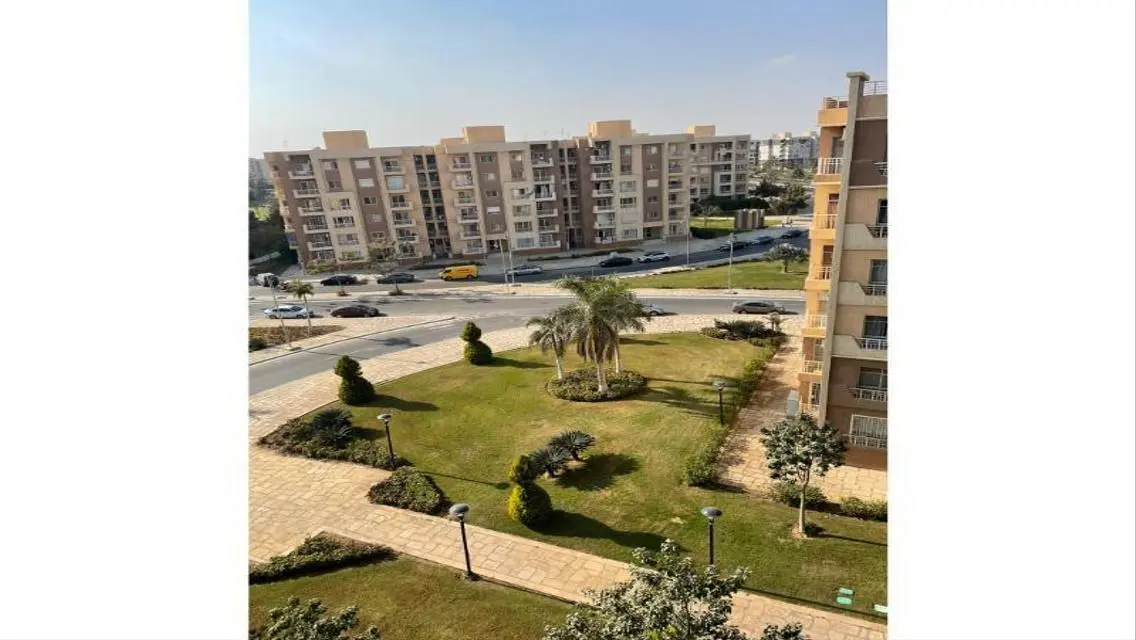 شقة فاخرة للإيجار في مدينة مدينتي - 12000 جنيها