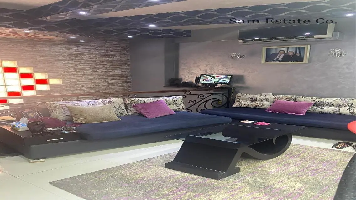 فيلا رائعة للبيع مع مسبح وحديقة خاصة