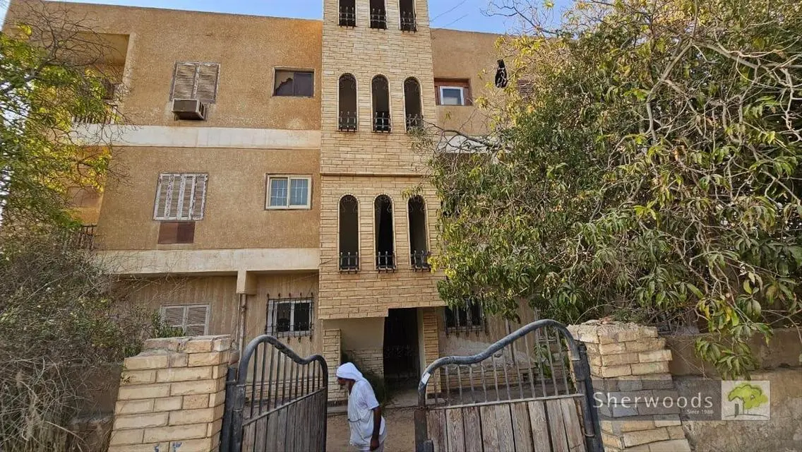 فيلا فاخرة بإطلالة مميزة على البحيرات