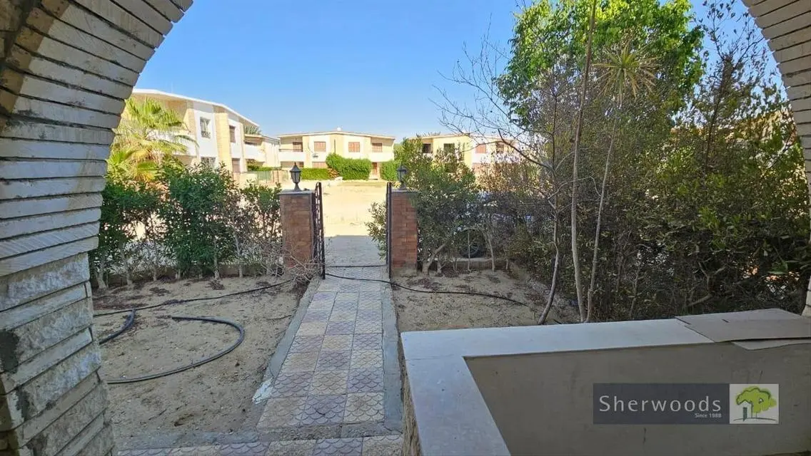 Luxury Apartment with Pool and Private Garden for Sale