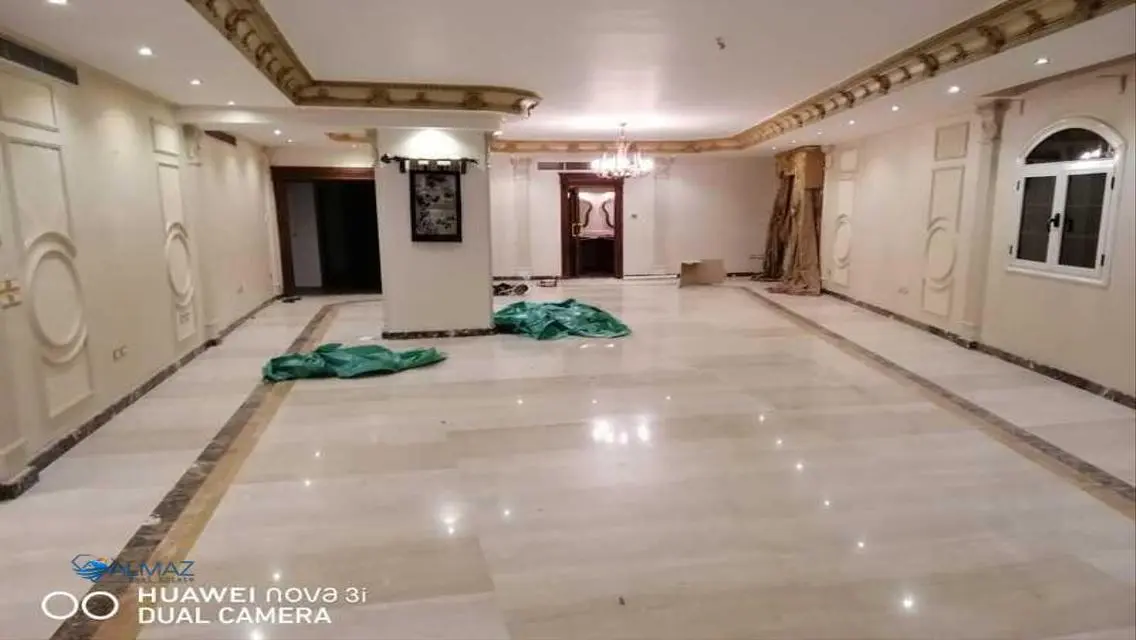 شقة حديثة للبيع في منطقة مميزة