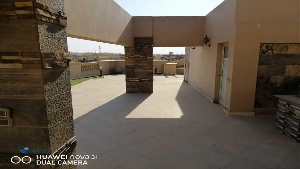 شقة حديثة للبيع في منطقة مميزة