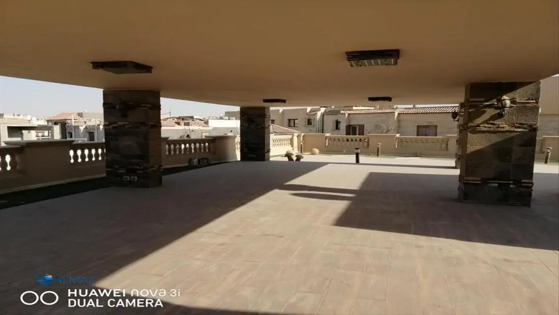 شقة حديثة للبيع في منطقة مميزة