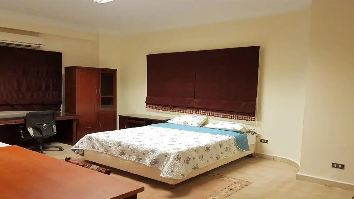 Furnished Apartment for Rent in Fifth District - Private Garden