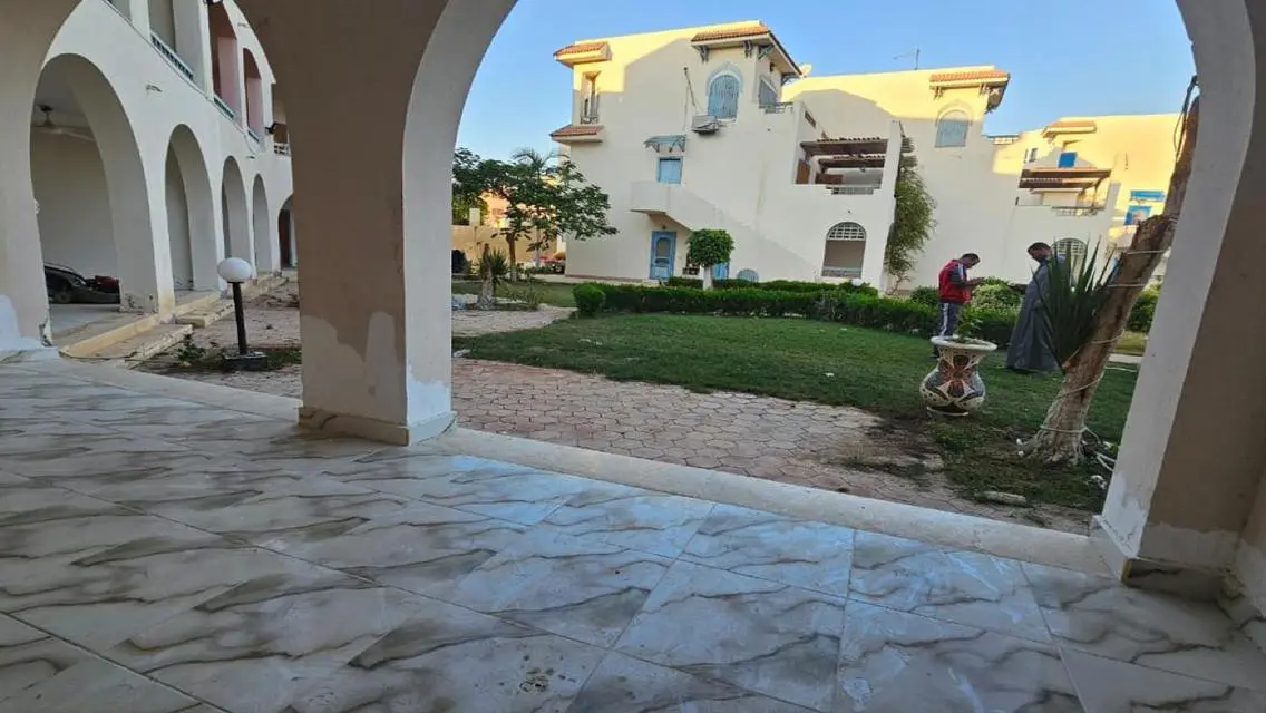 شقة مميزة للبيع بمساحة واسعة