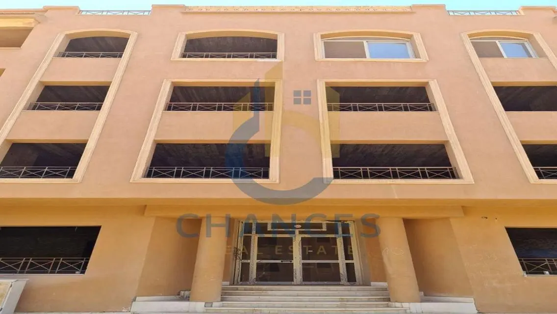 Stunning Villa for Sale in Maxim Country Club