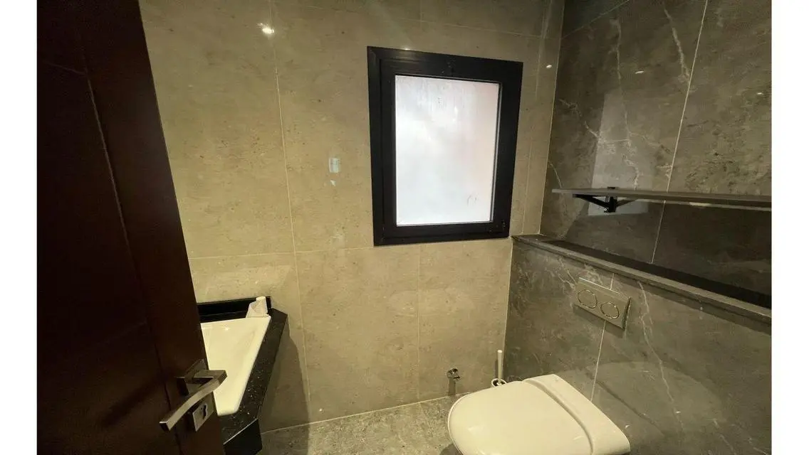 منزل فاخر بمميزات رائعة للبيع