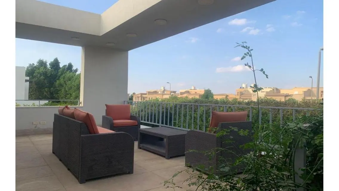 Luxurious House for Sale in Prime Area
