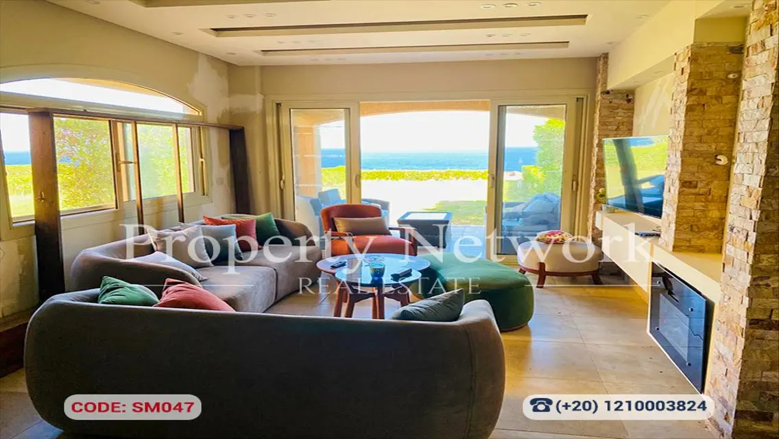 Luxury Apartment with Private Garden in Prime Location