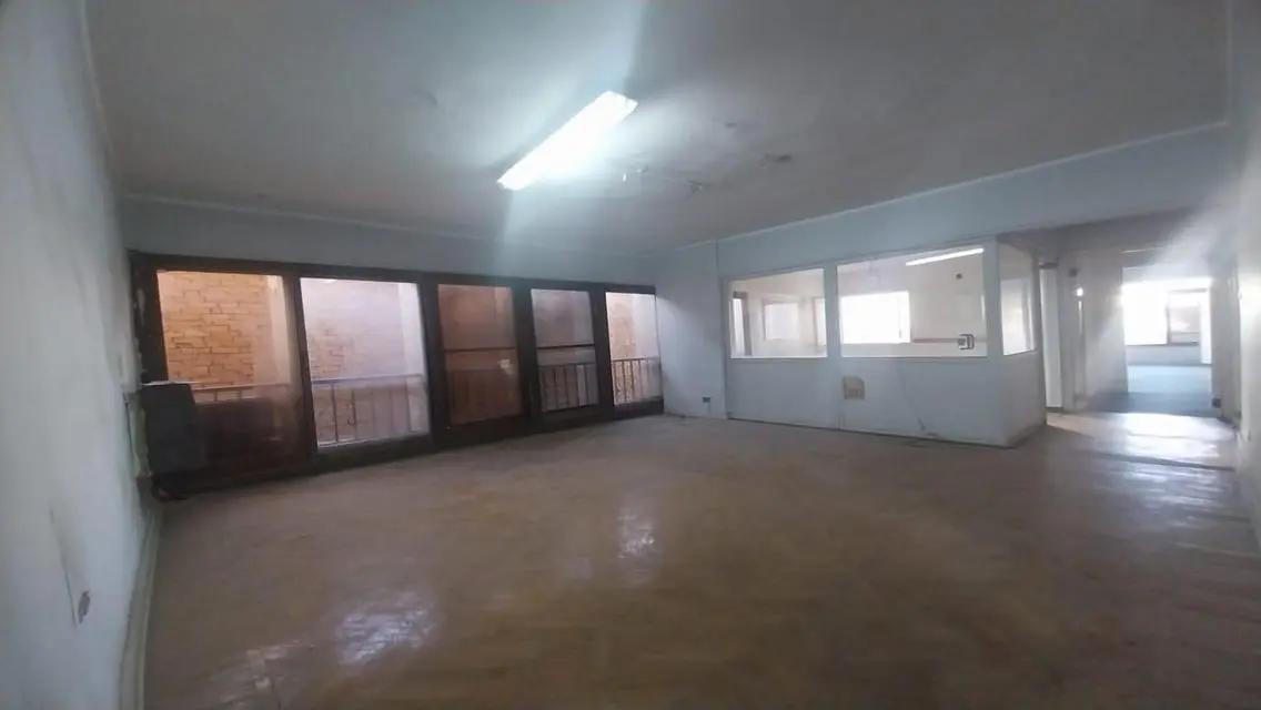 Luxury Apartment for Sale Overlooking Key Landmarks