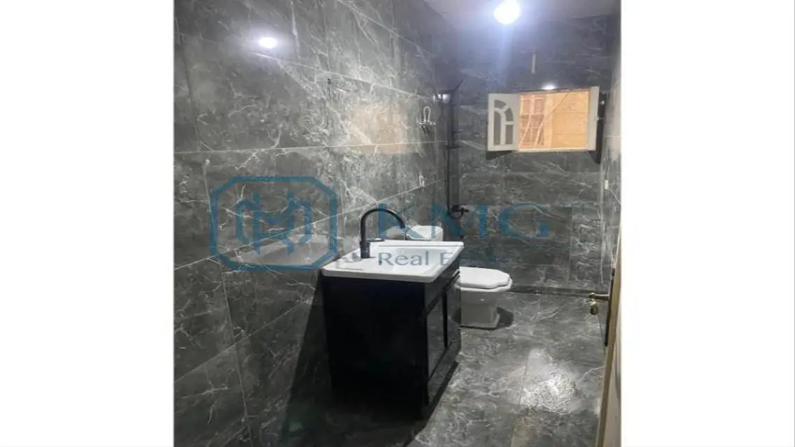 شقة فاخرة بمساحة 2103 متر² للبيع