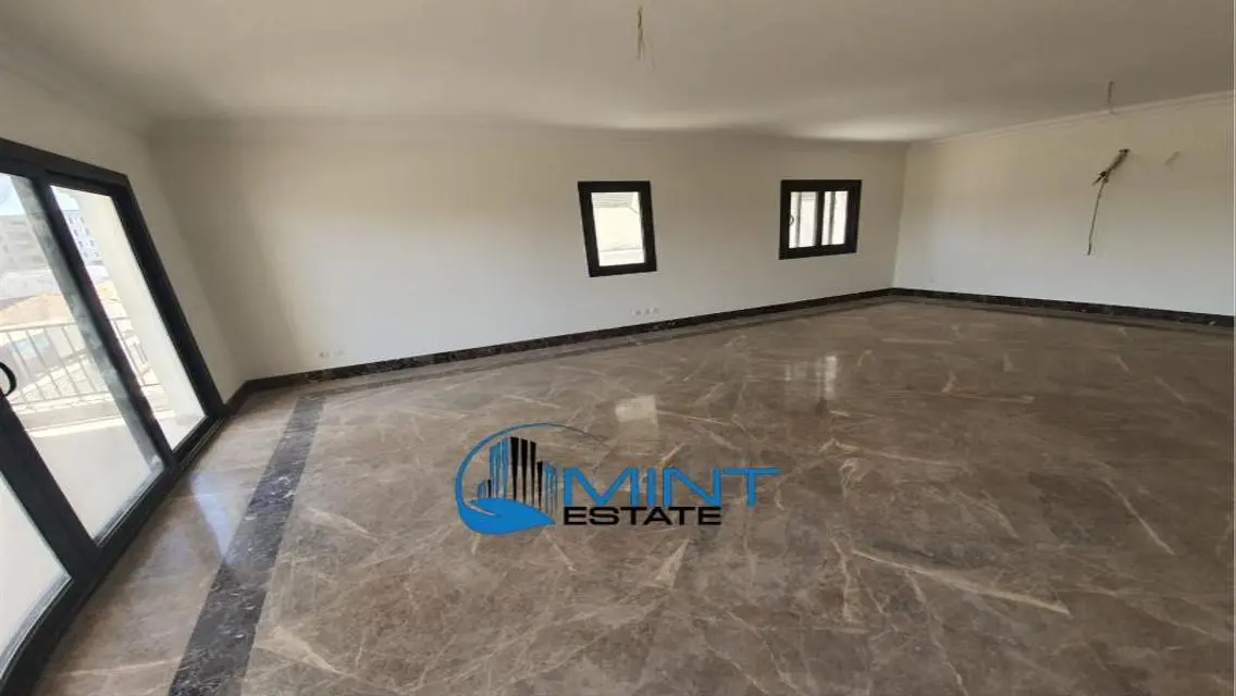 Luxury Apartment with 245 sqm in My Life