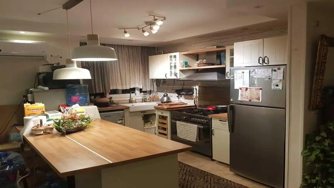 Luxurious 165 sqm Apartment in a Prime Location