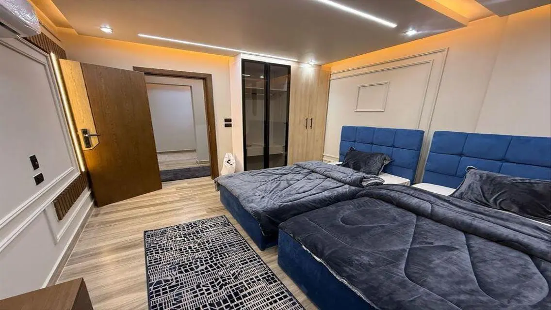 Elegant 2-Bedroom Apartment with Stunning Amenities