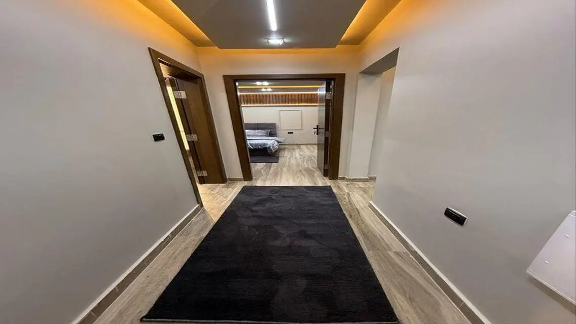 Elegant 2-Bedroom Apartment with Stunning Amenities