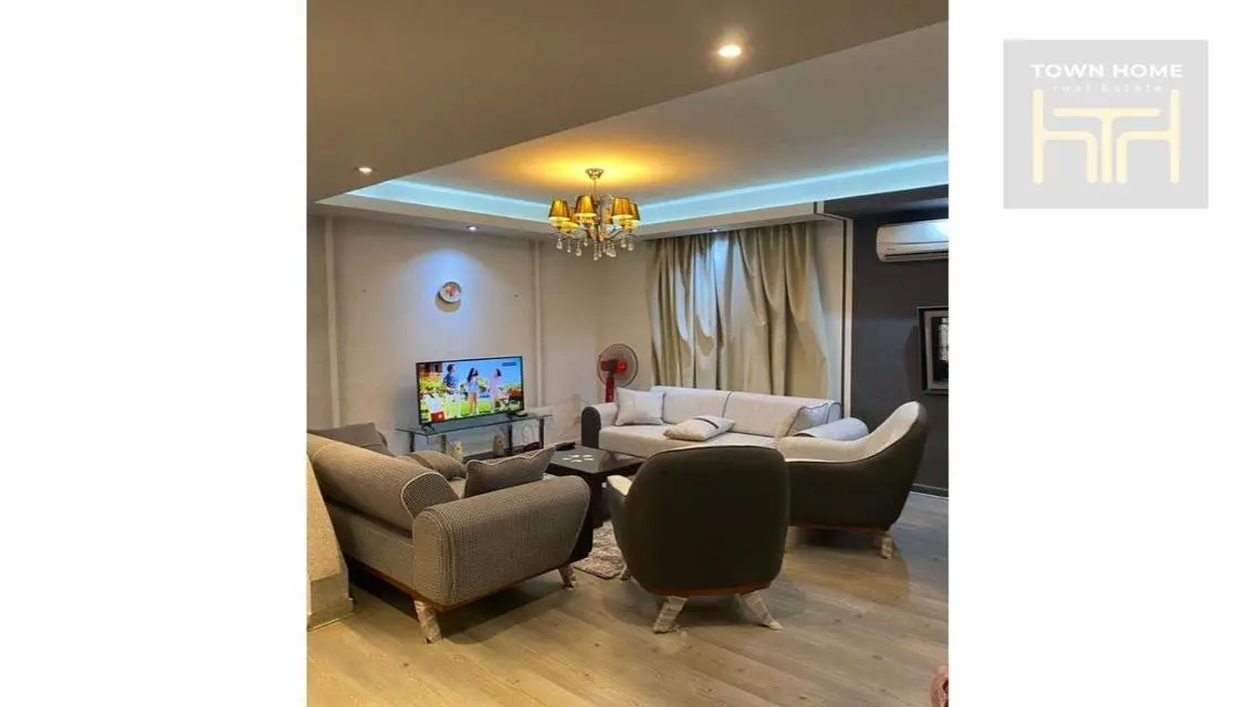 Luxurious Town Home with Amazing Features