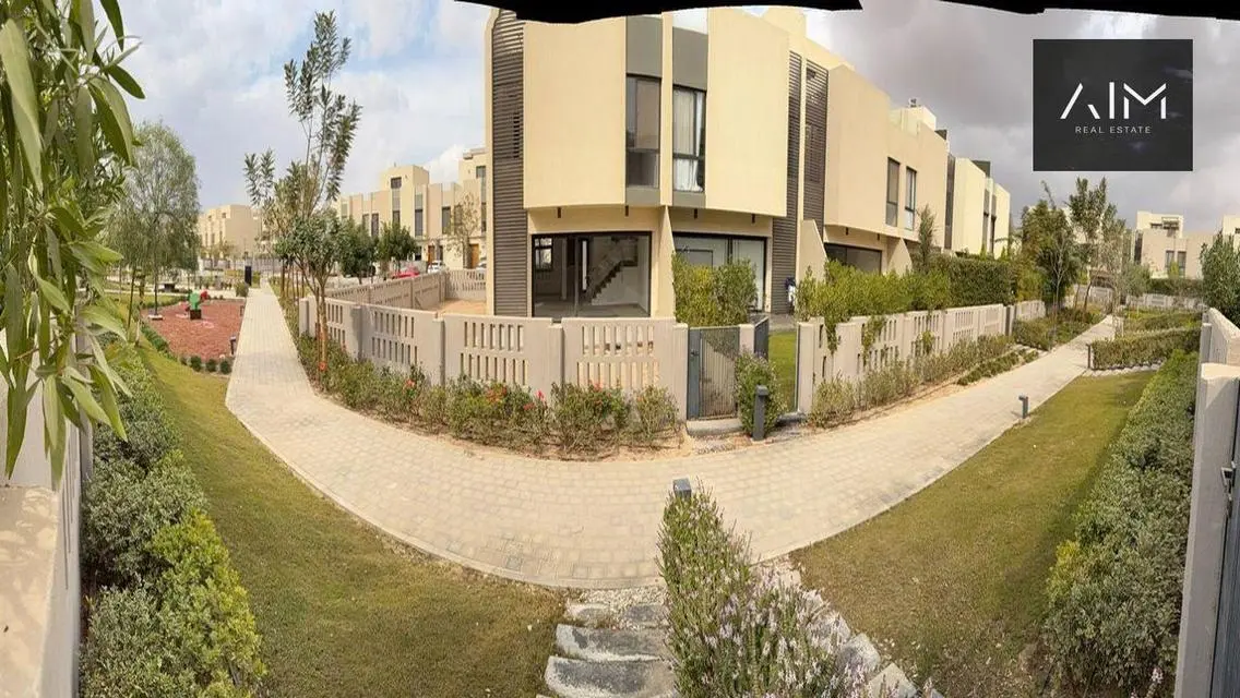 Luxury Apartment with Spacious Balcony and Security Guard