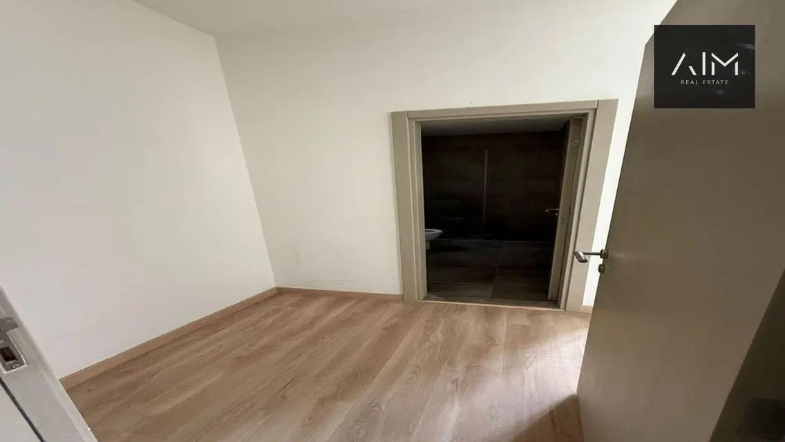 Luxury Apartment with Spacious Balcony and Security Guard