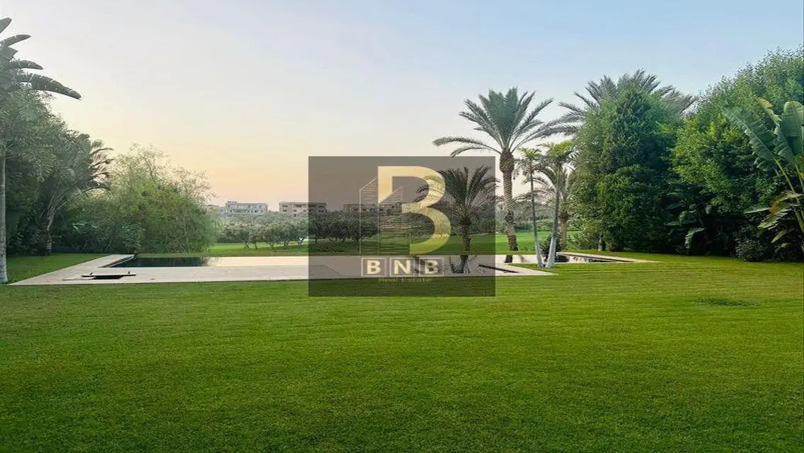 Luxury Villa for Sale with Private Garden and Pool