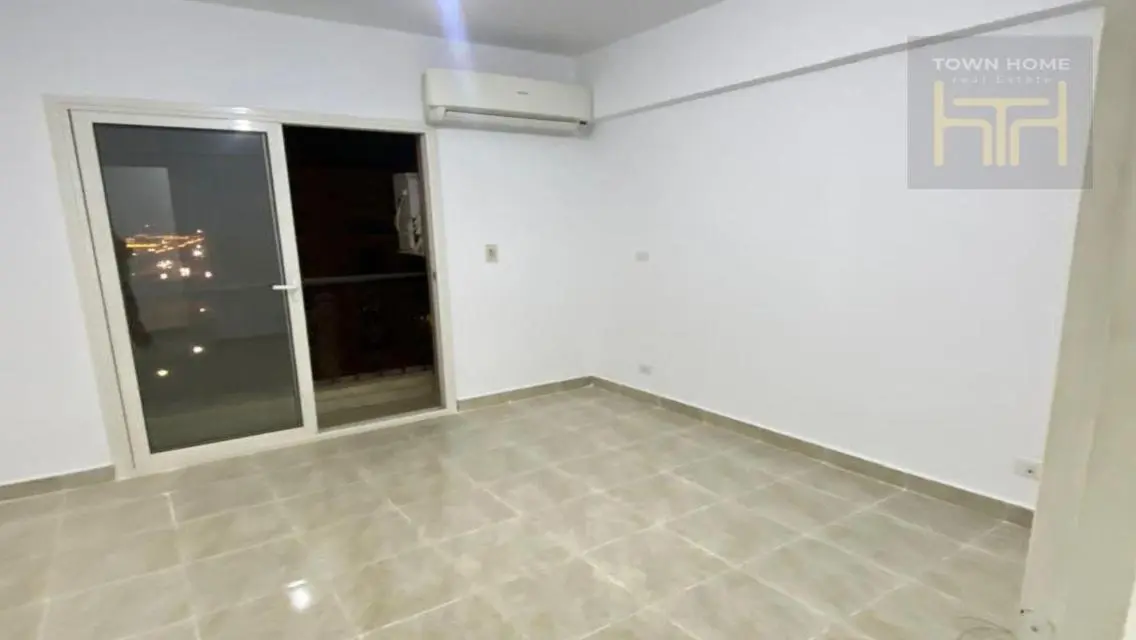 Luxurious 3-Bedroom Apartment with Stunning Views