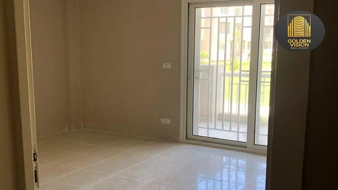 شقة فاخرة للإيجار في ب-10