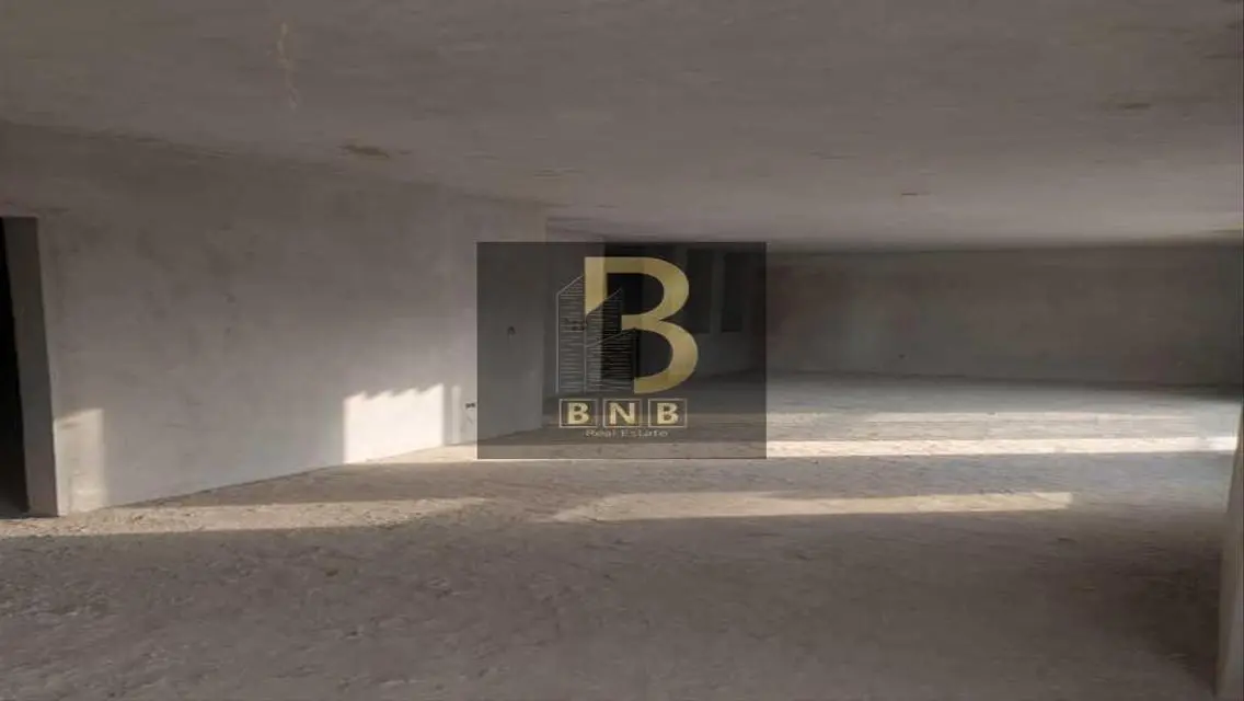 Luxury Apartment with Stunning Views in Hend