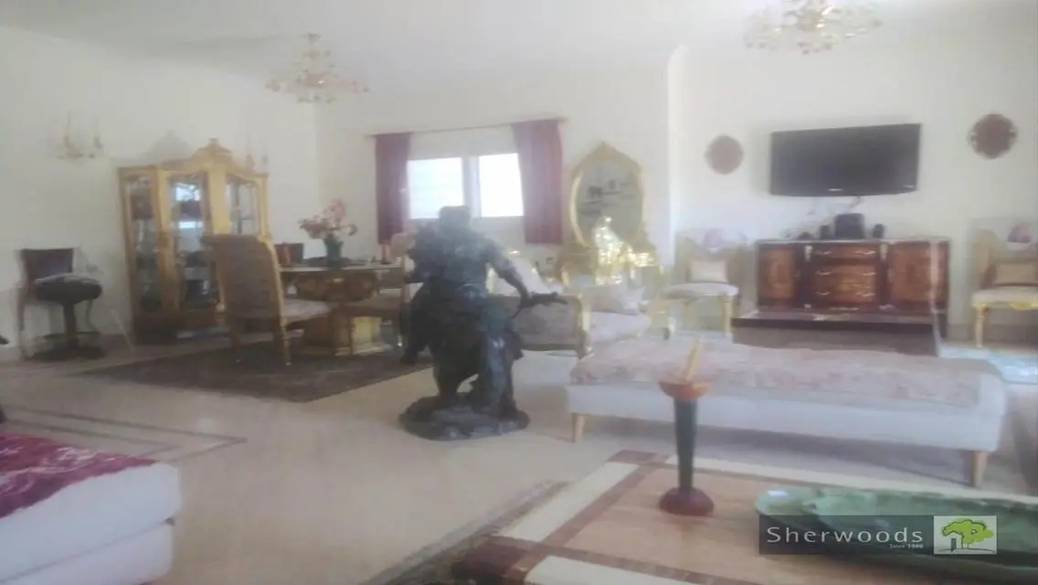 Luxurious Villa for Sale in a Prime Location