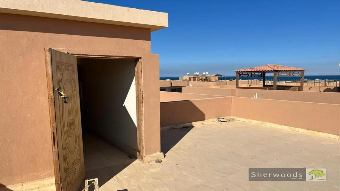 شقة مفروشة رائعة للإيجار برؤية على البحيرات