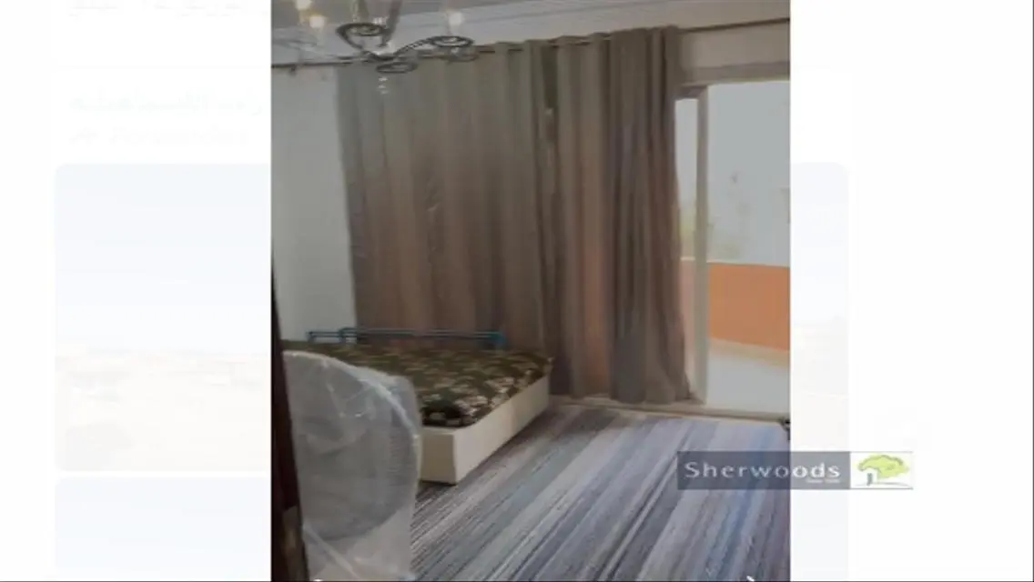 شقة مفروشة رائعة للإيجار برؤية على البحيرات